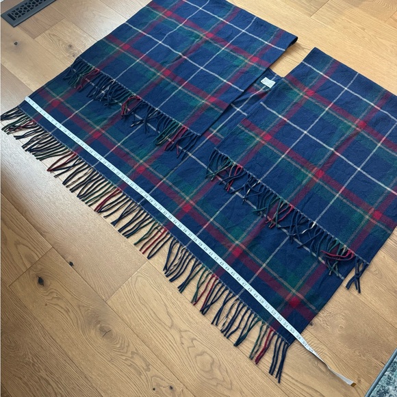 Pendleton 100% Wool Vintage Wrap Shawl Poncho - Blue Plaid - Like New - One Size - Picture 11 of 15